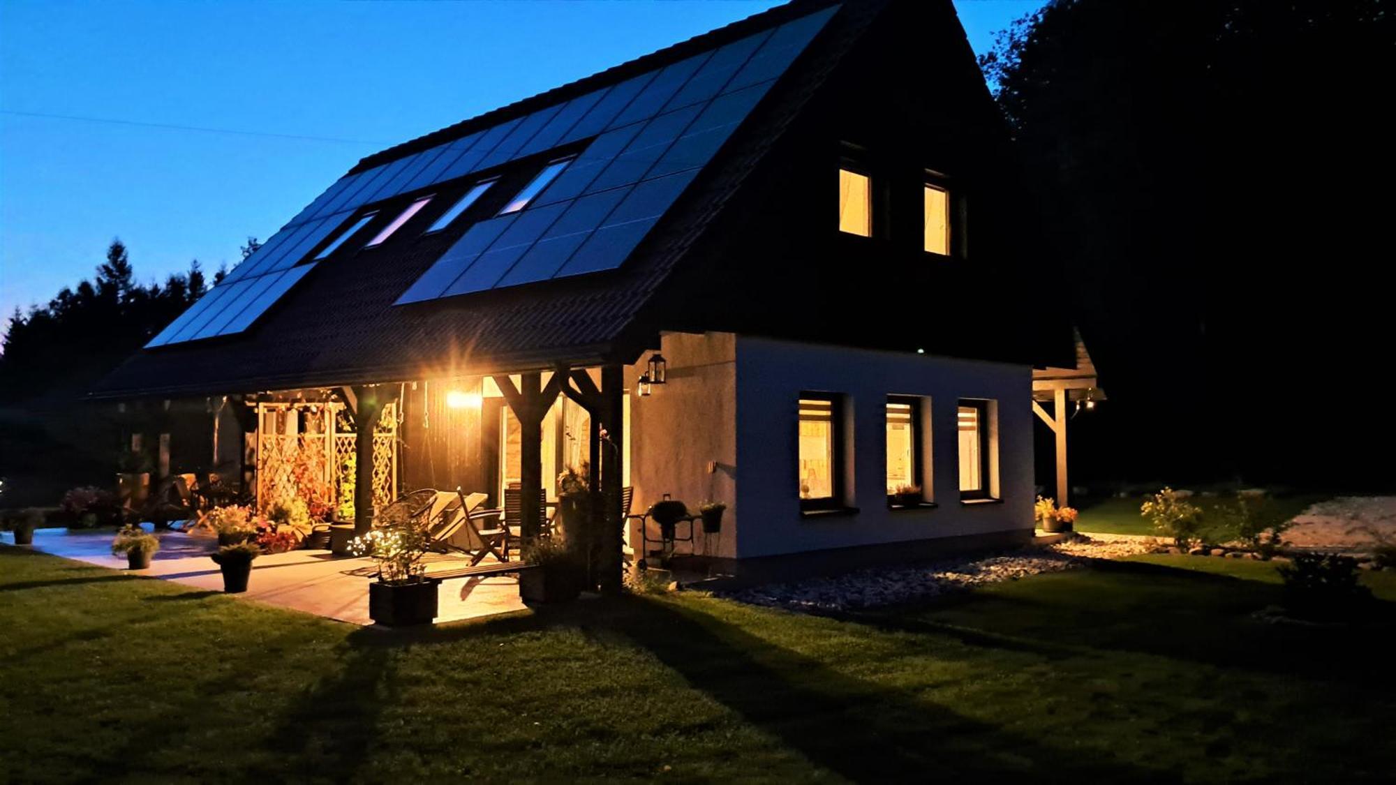 Ferienhaus Chwila Moment - Dom W Okolicy Czarnej Gory, Nad Rzeka *